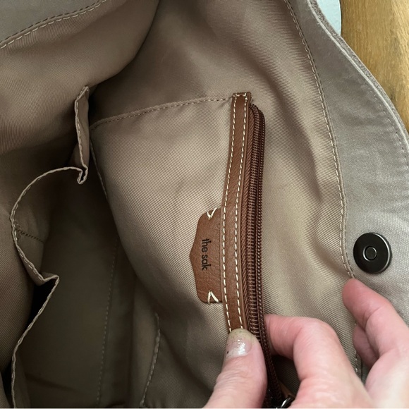 Brand New with tag/ The Sak - Large Taupe Leather Tote Bag - Picture 7 of 16